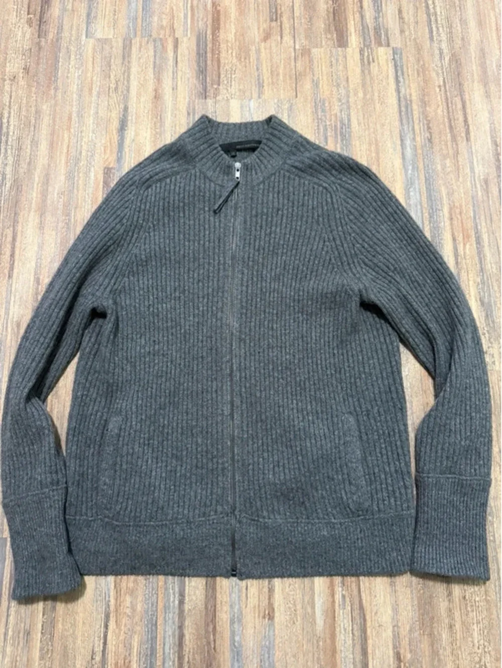 360 cashmere mens sweater size large